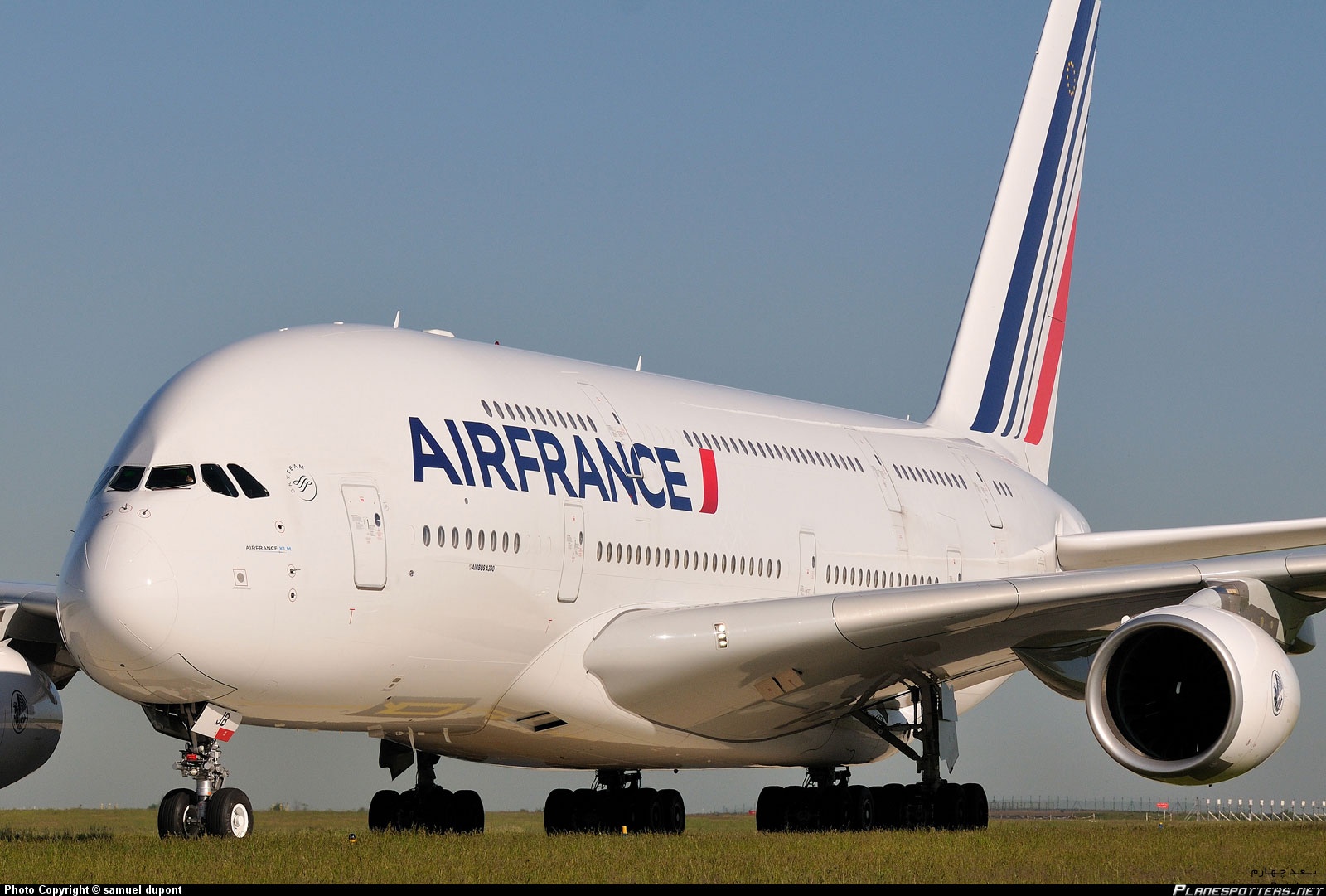 Airbus A 380 Airbus A 380